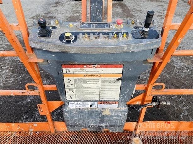 JLG 860 SJ Elevadores braços Telescópicos