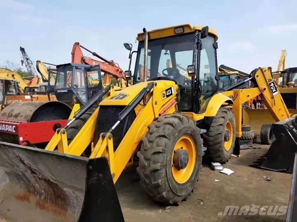 JCB 4CX Retroescavadeiras