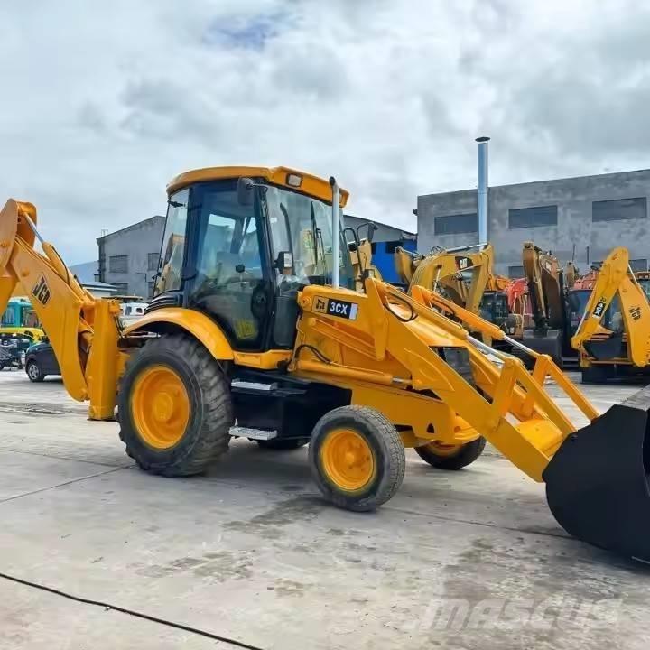 JCB 3 CX Retroescavadeiras