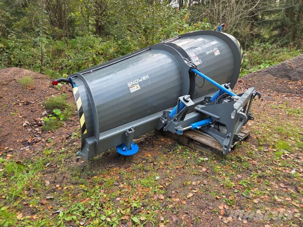 Snowek AA 320 Lâminas de neve e arados