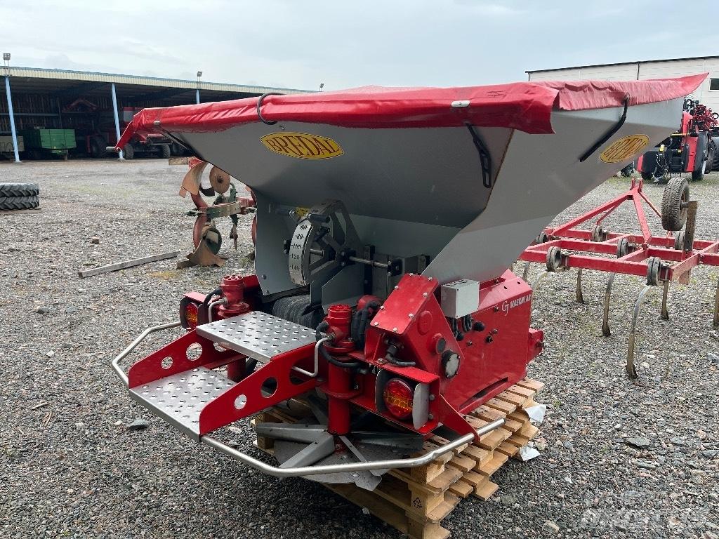 Bredal SGS 1500 Espalhadores de areia e sal