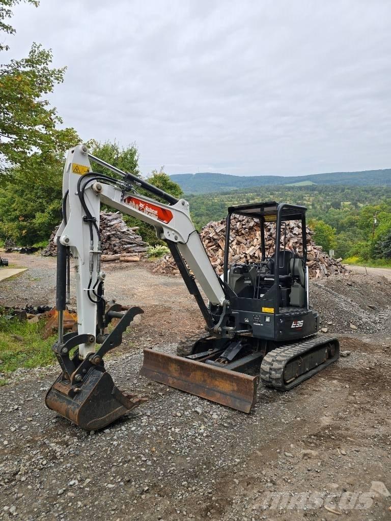Bobcat E 35 Miniescavadeiras