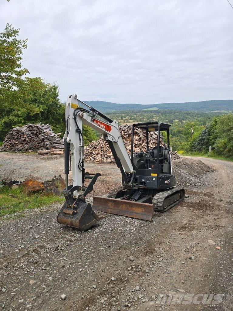 Bobcat E 35 Miniescavadeiras