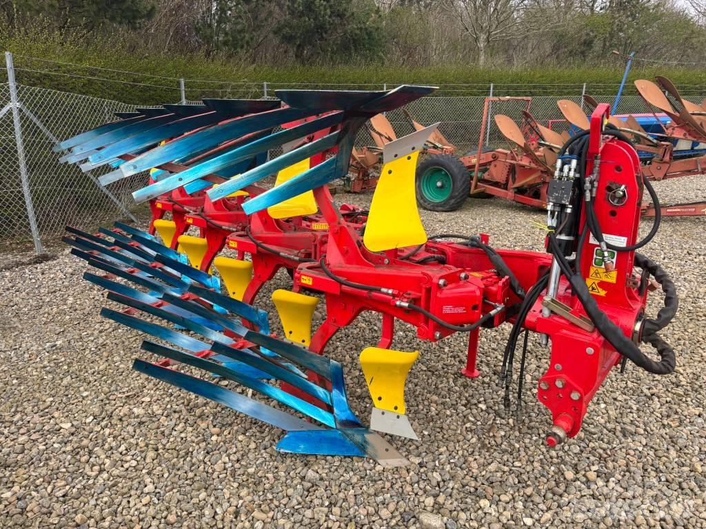 Pöttinger Servo 35 S Charruas reversíveis