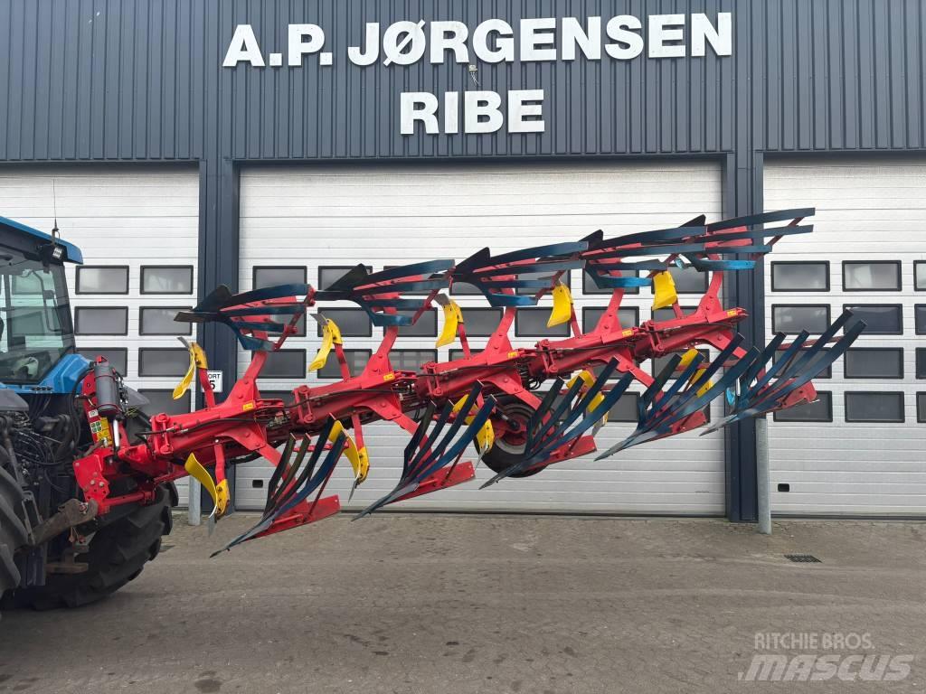 Pöttinger Servo 35 S Charruas reversíveis