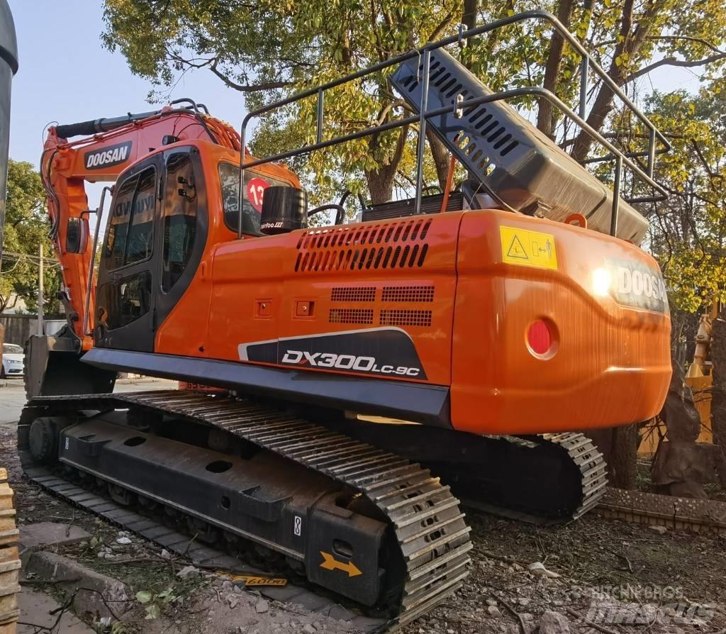 Doosan DX300LC- 9C Escavadeiras de esteiras