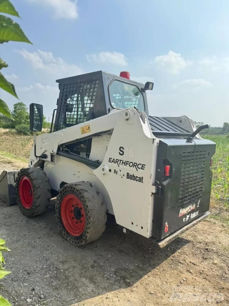 Bobcat S16 Minicarregadeiras