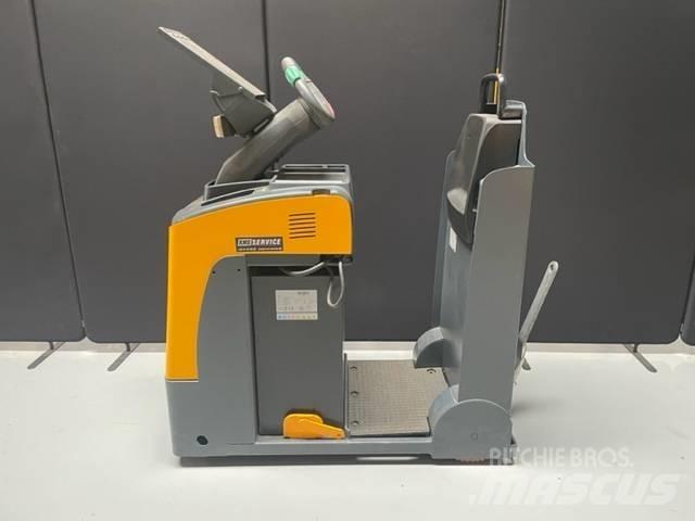 Jungheinrich EZS 130 Tractores de reboque