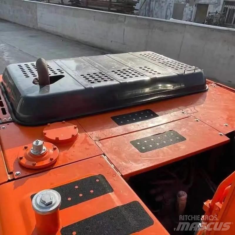 Hitachi ZX 200 Escavadeiras de esteiras