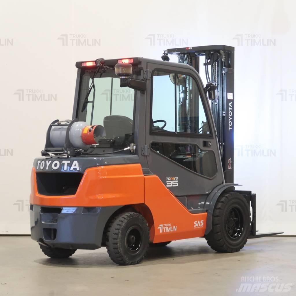 Toyota 02-8FGJF35 Empilhadores a gás