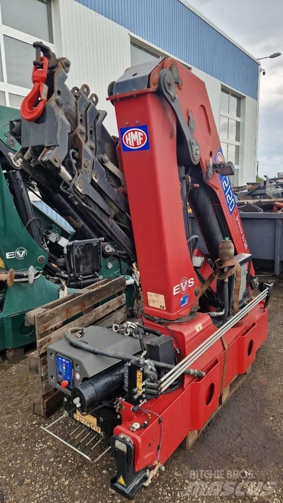HMF 2120K4  700 hours Gruas carregadoras