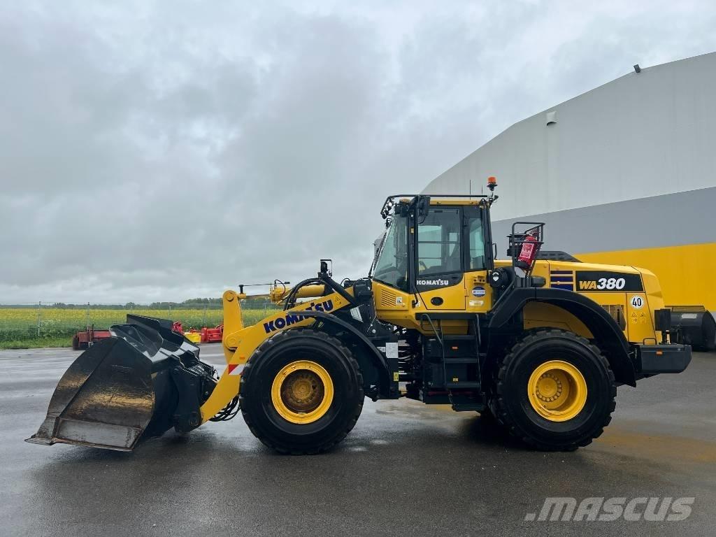 Komatsu WA 380-8E0 Carregadeiras de rodas