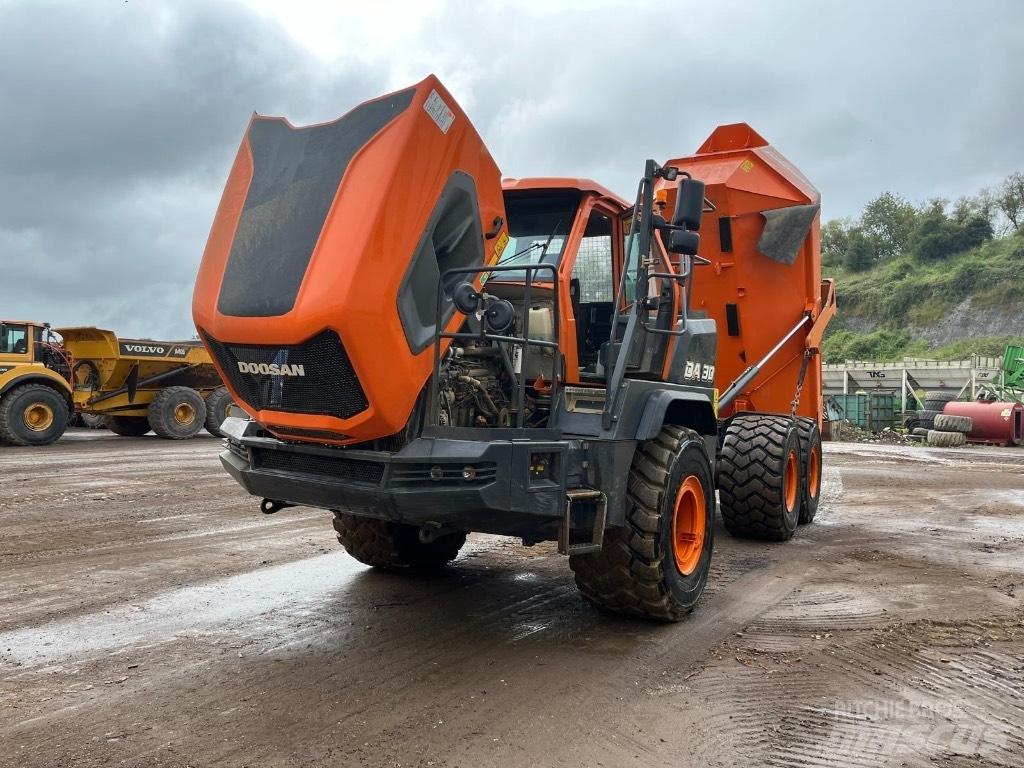 Doosan DA 30 Caminhões articulados