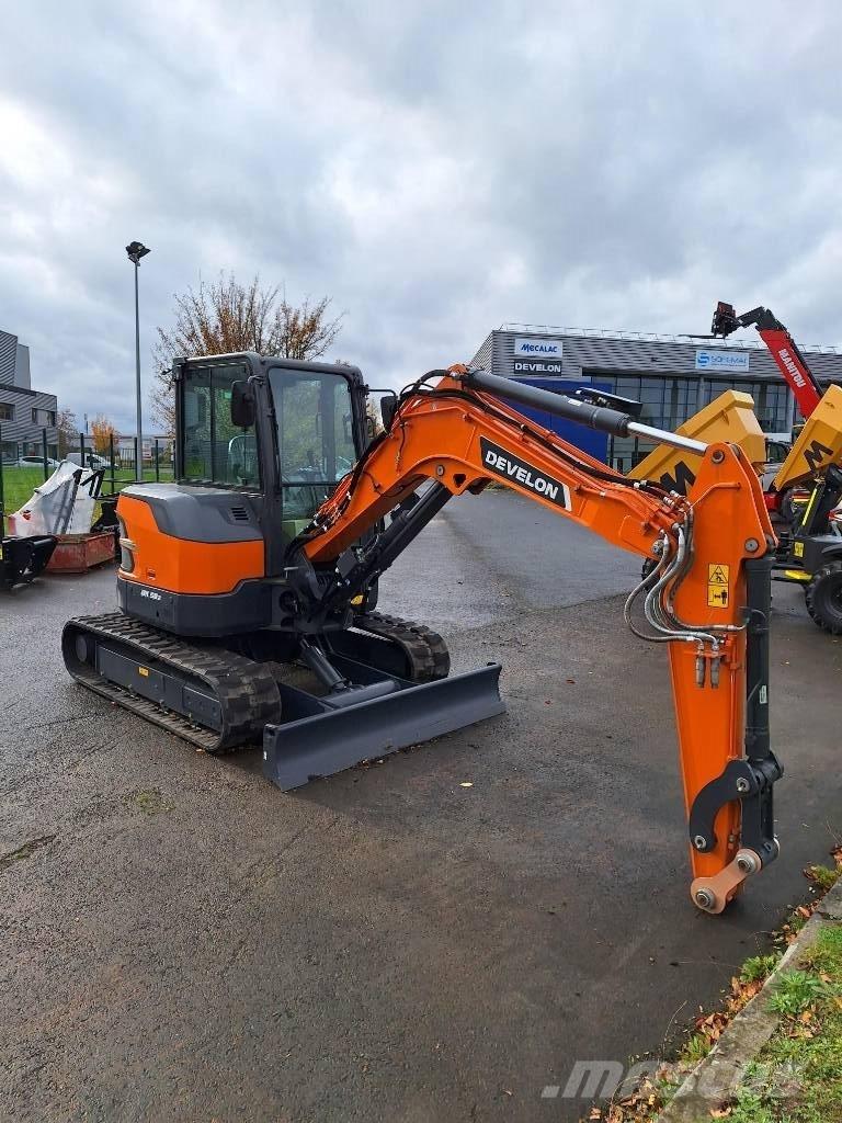 Develon DX 50 Z-7 Miniescavadeiras