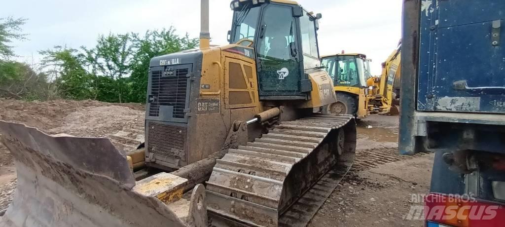 CAT D 6 K LGP Dozers - Tratores rastos