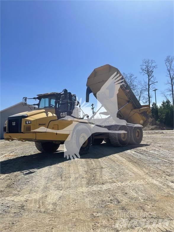 CAT 745 Caminhões articulados