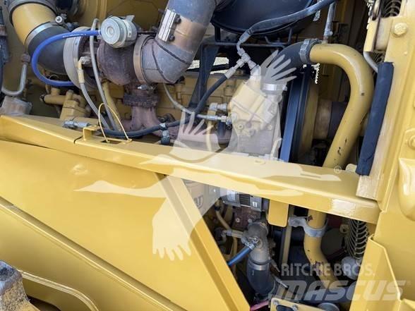 CAT 815F 2 Cilindros Compactadores monocilíndricos