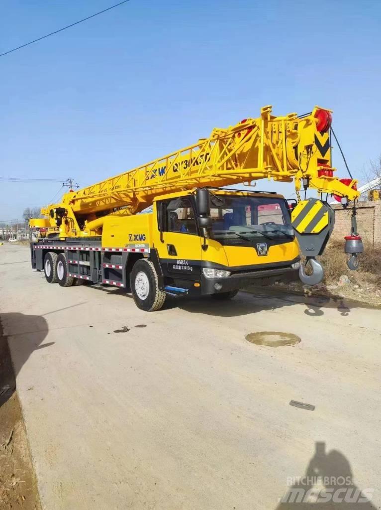 XCMG QY30T Gruas Todo terreno