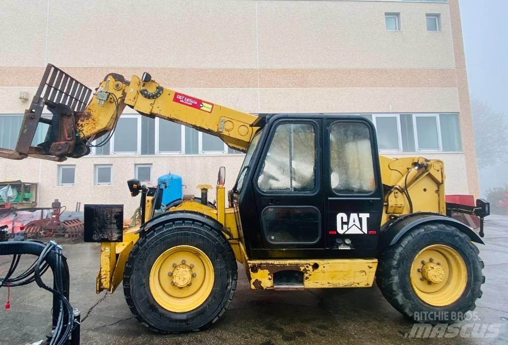 CAT TH 63 Manipulador telescópico