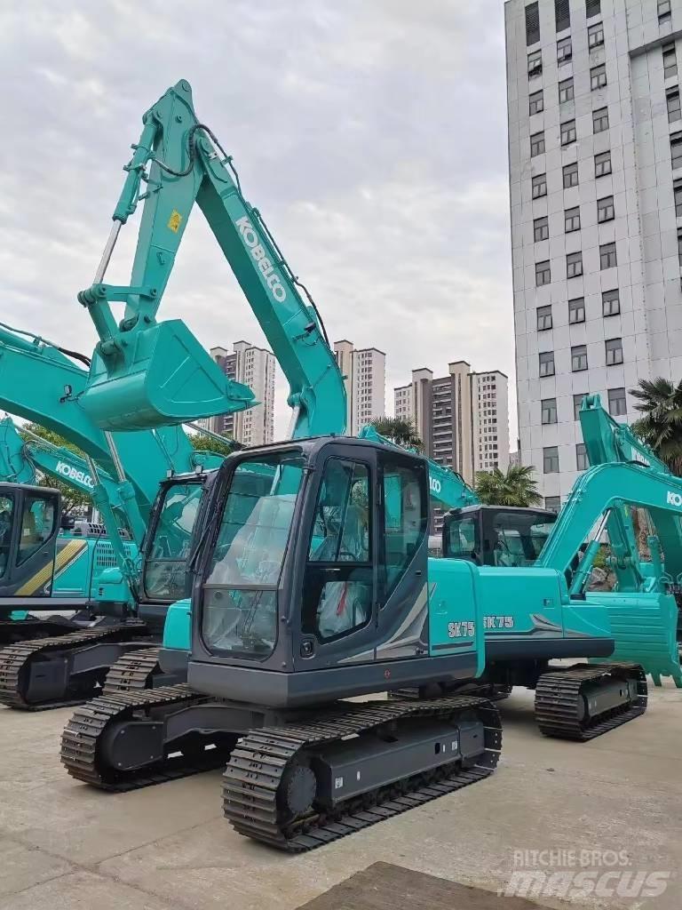 Kobelco SK 75 Escavadoras Midi 7t - 12t
