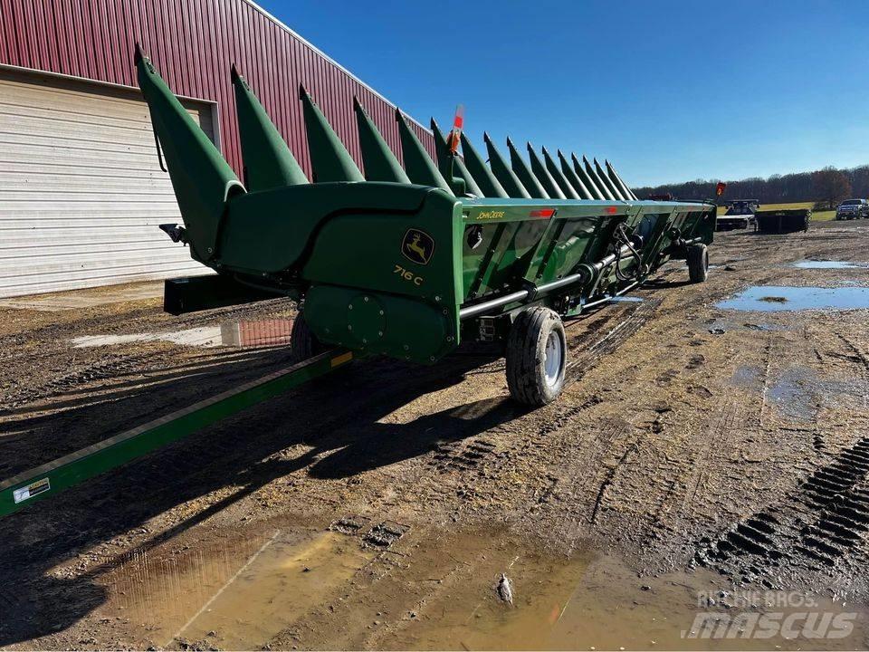 John Deere 716c Ceifeiras debulhadoras compactas