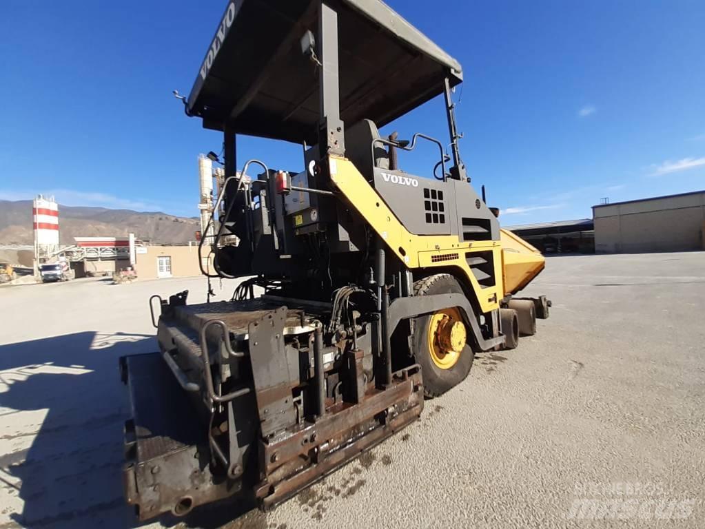 Volvo ABG 6870 Espalhadoras de asfalto