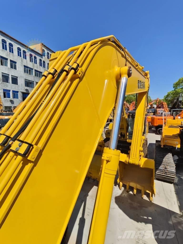 Komatsu PC 220-8 Escavadeiras de esteiras