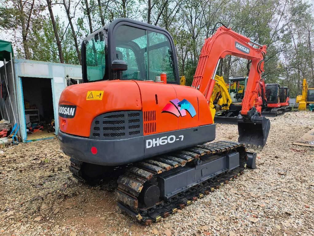 Doosan DH 60 Miniescavadeiras