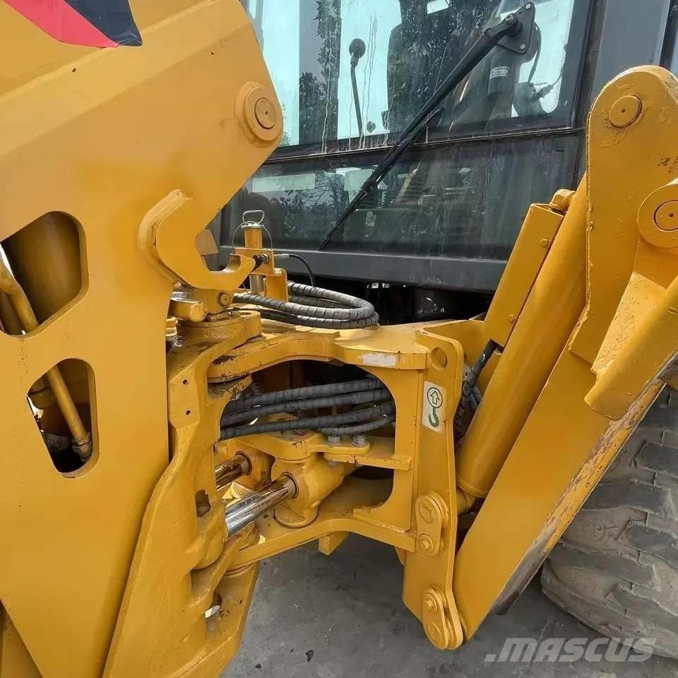CAT 420 F Retroescavadeiras