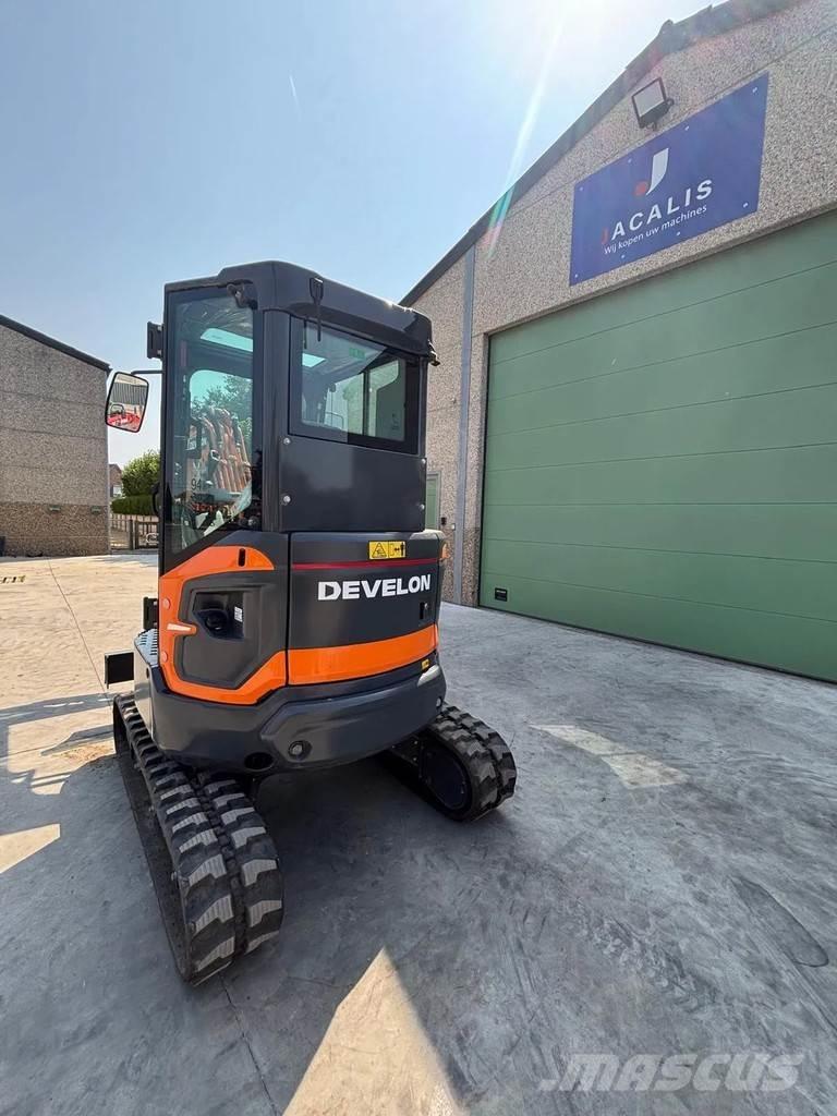 Doosan DX27Z-7 Miniescavadeiras