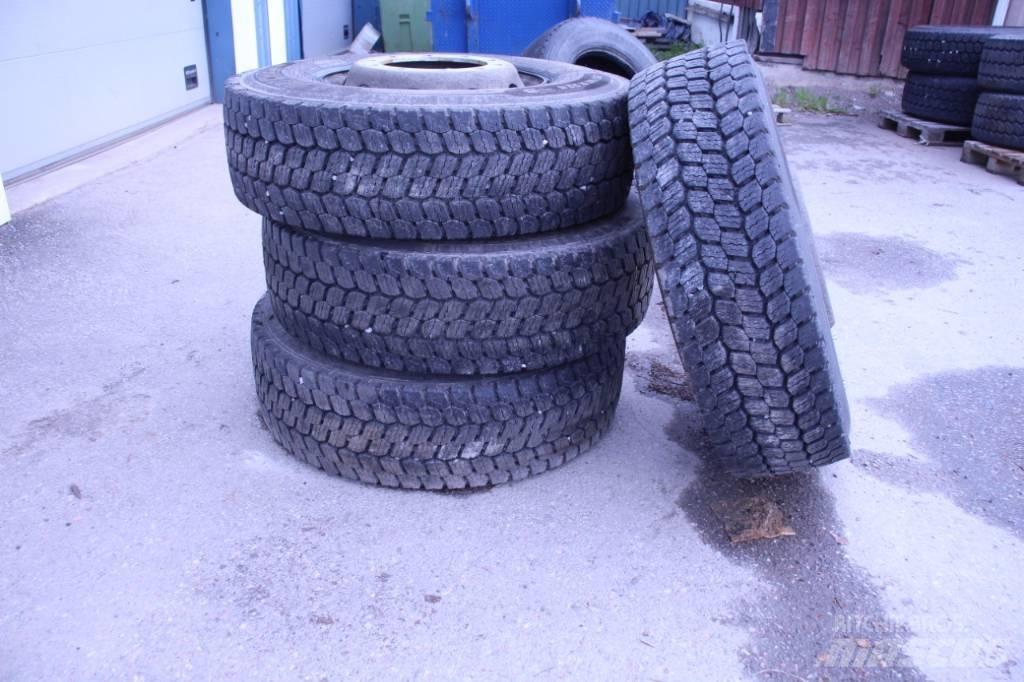 Michelin X MULTI Pneus