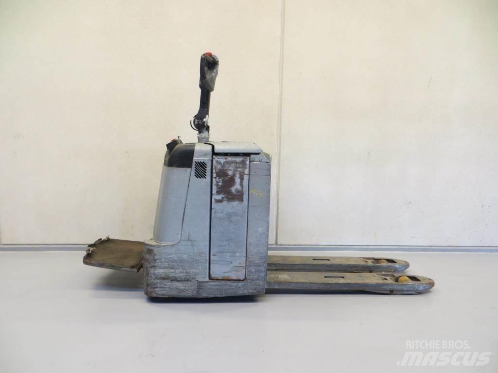 BT LPE240/8 Porta-paletes com plataforma