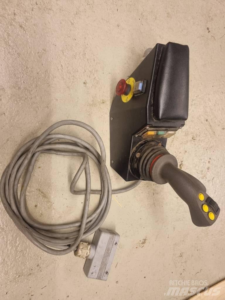Femac VFR 8T Gadanheiras e cortadores de folhas para pastos