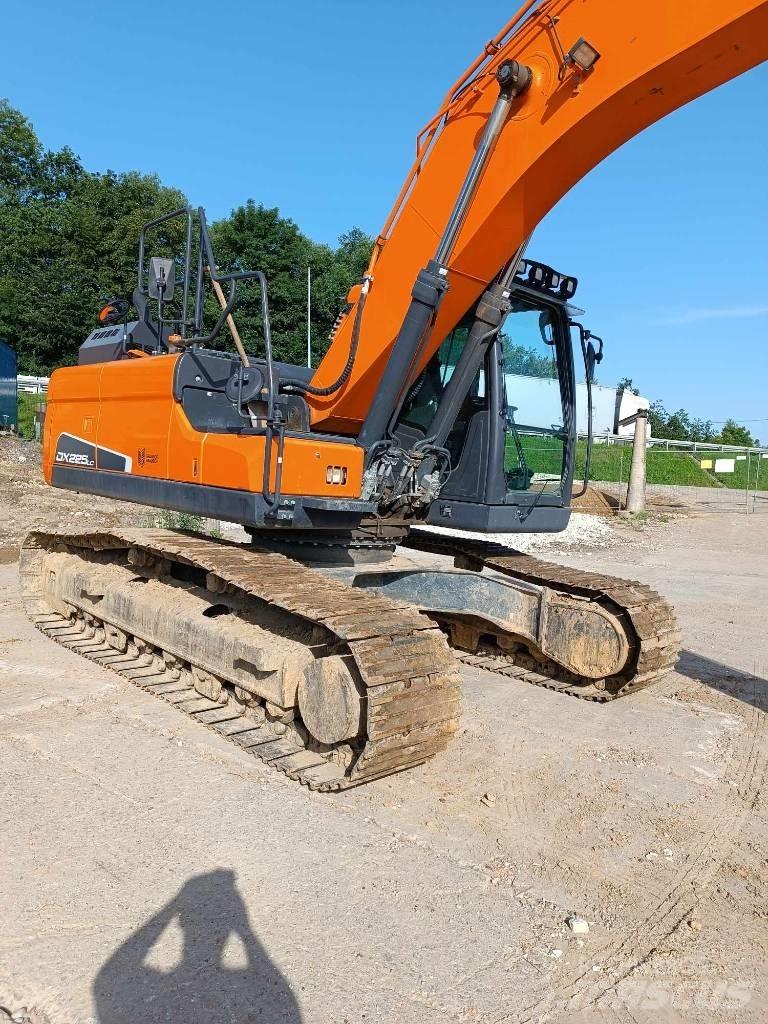 Doosan DX 225 LC-5 Escavadeiras de esteiras