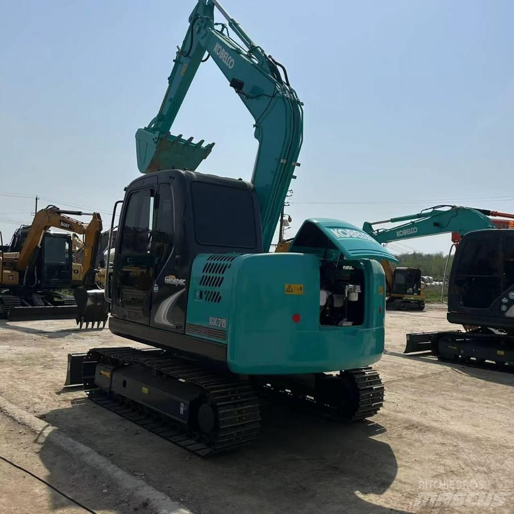 Kobelco 75 Escavadeiras de esteiras