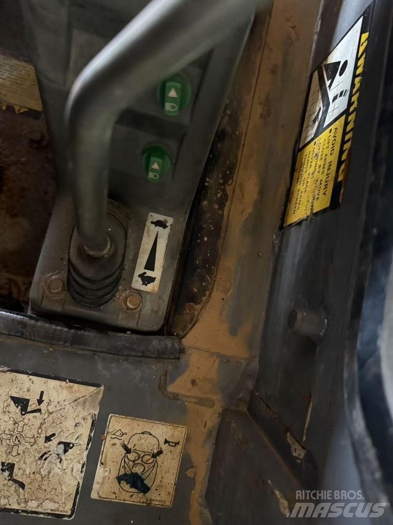 Takeuchi TL150 Carregadoras de lagartas
