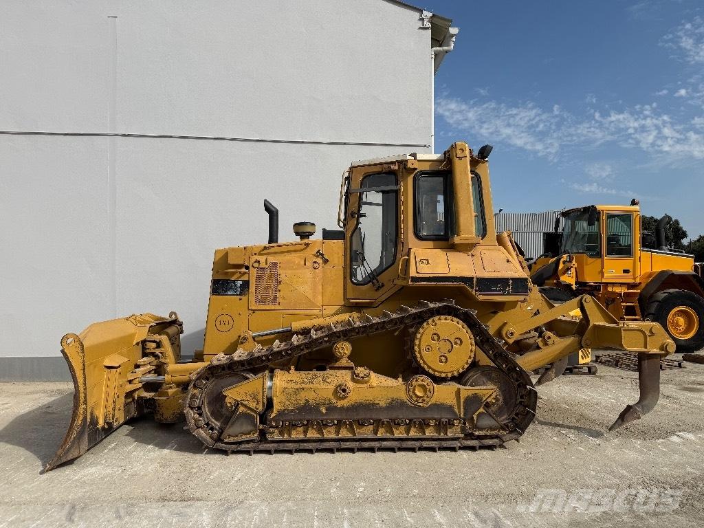 CAT D 5 H Dozers - Tratores rastos