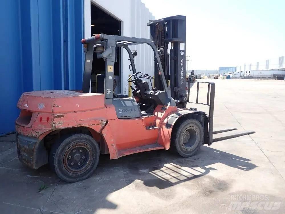 Toyota 8FD70U Empilhadores - Outros