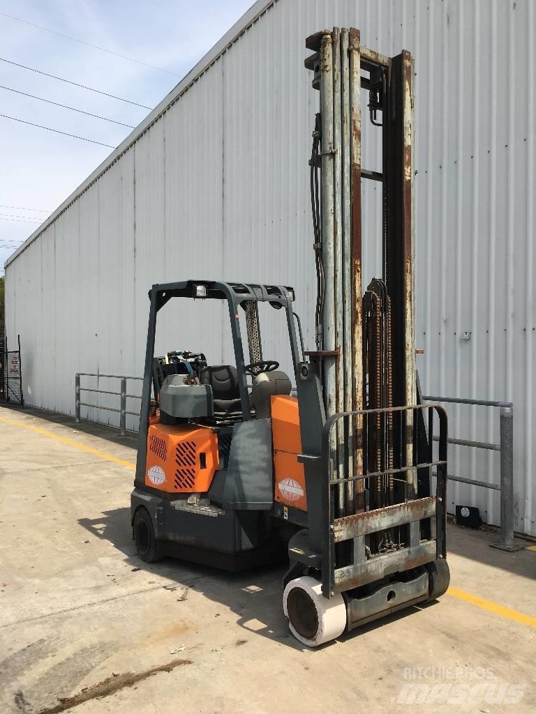 Aisle-Master 20WH Empilhadores de via estreita
