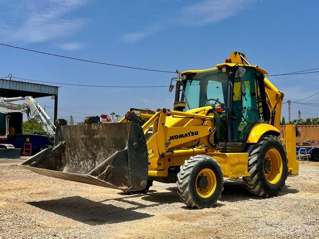 Komatsu WB 97 R Retroescavadeiras