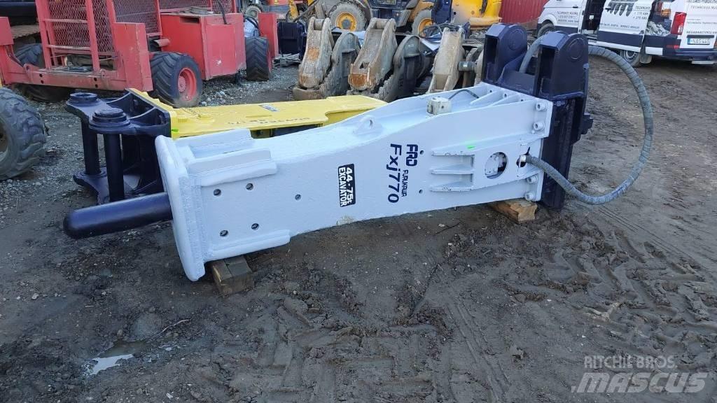 Furukawa FXJ 770 Martelos de quebragem