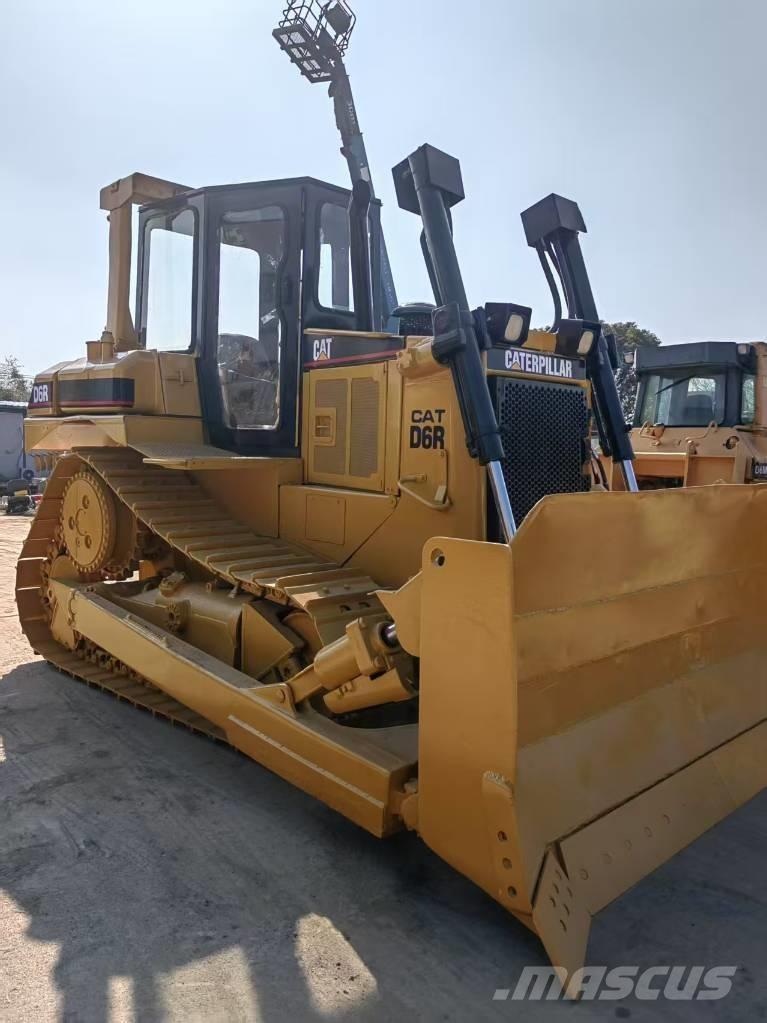 CAT D 6 R Motoniveladoras