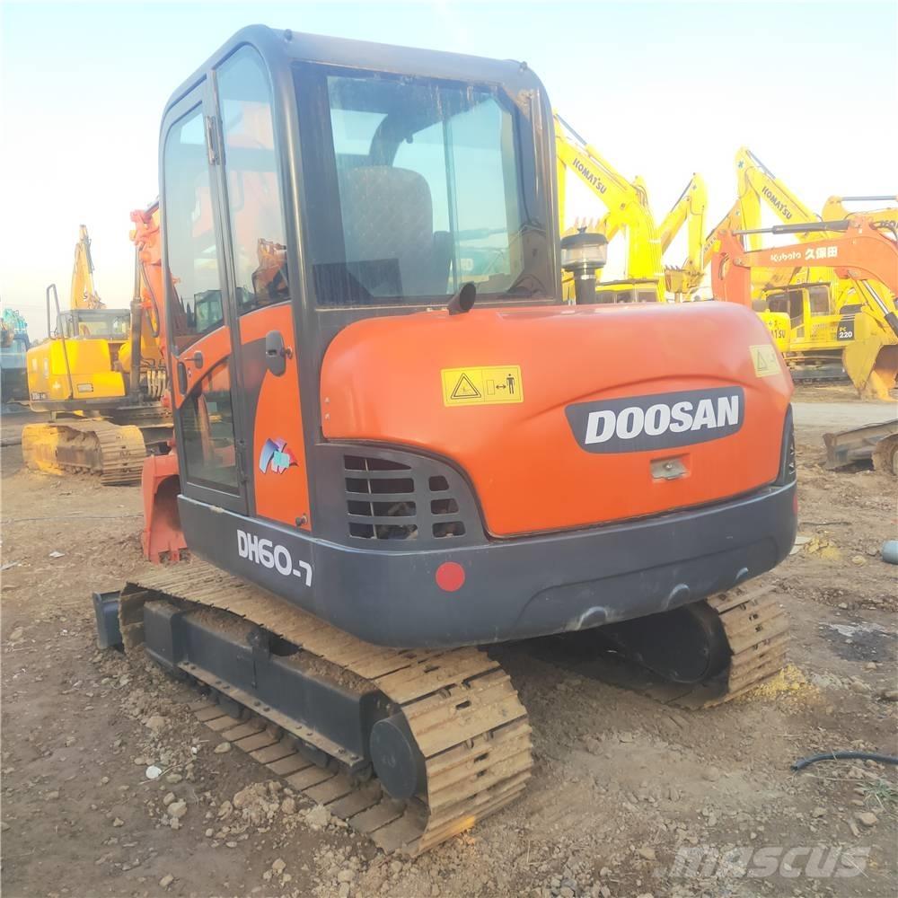 Doosan DH60-7 Miniescavadeiras