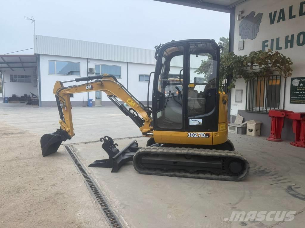 CAT 302.7 D CR Miniescavadeiras