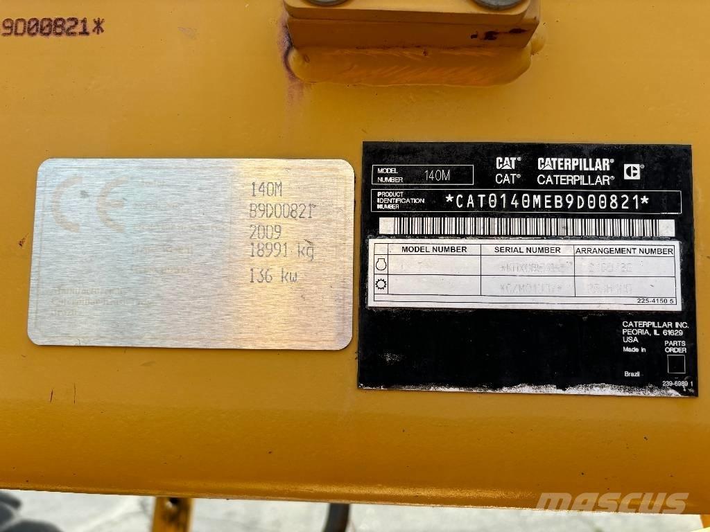 CAT 140 M Motoniveladoras