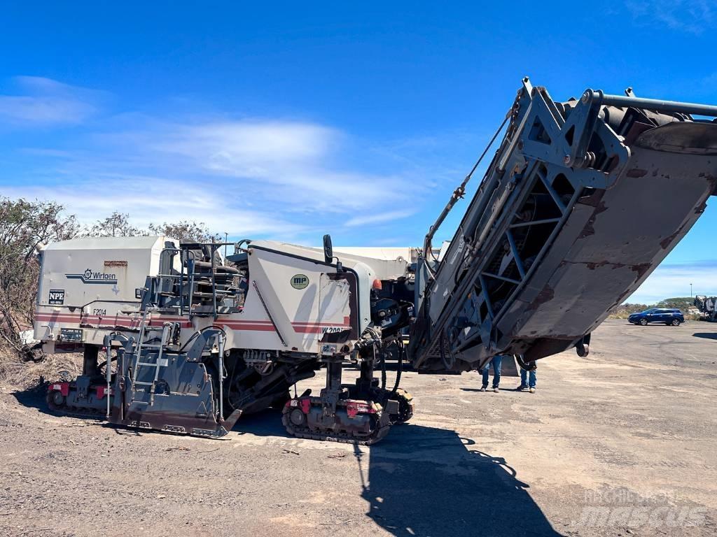 Wirtgen W200 Moinhos de asfalto a frio
