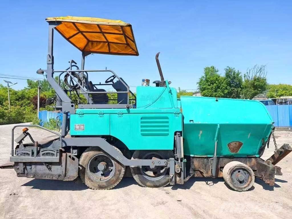 XCMG RP 453 L Espalhadoras de asfalto