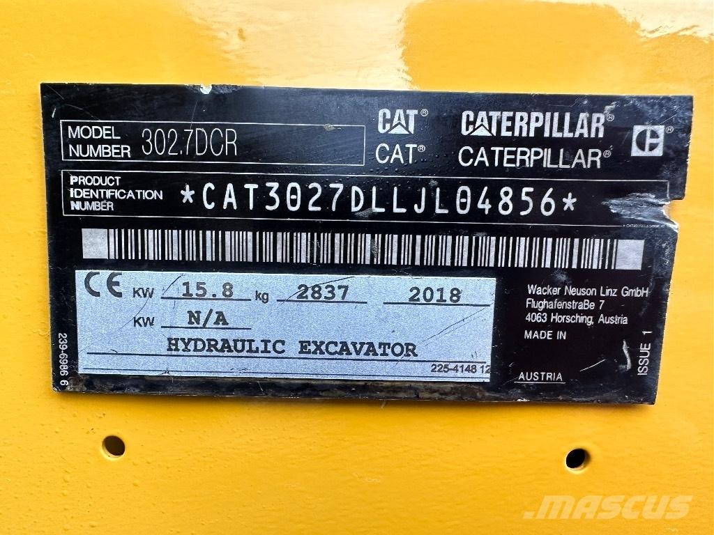 CAT 302.7 D CR Miniescavadeiras