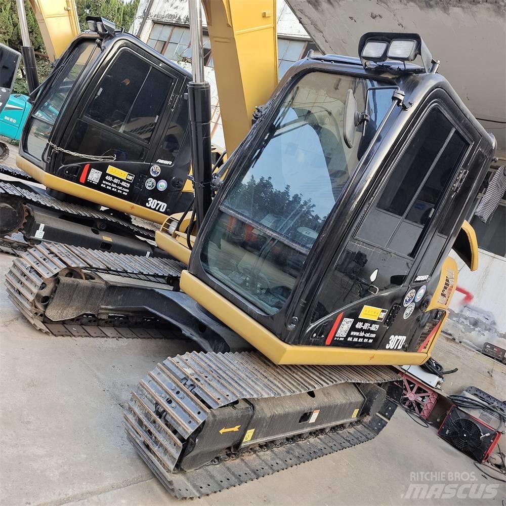 CAT 307 D Miniescavadeiras