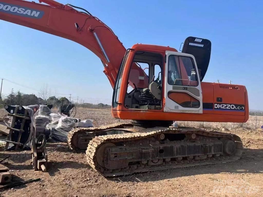 Doosan DH 220 Escavadeiras de esteiras